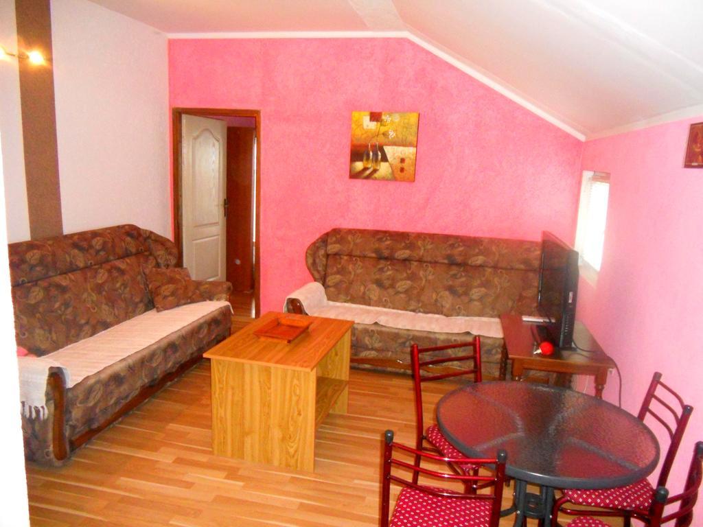 Apartments Marijana Tivat Exterior photo