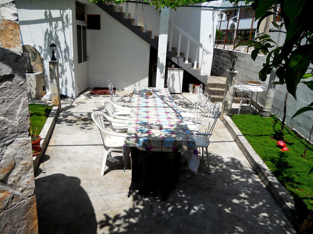 Apartments Marijana Tivat Exterior photo